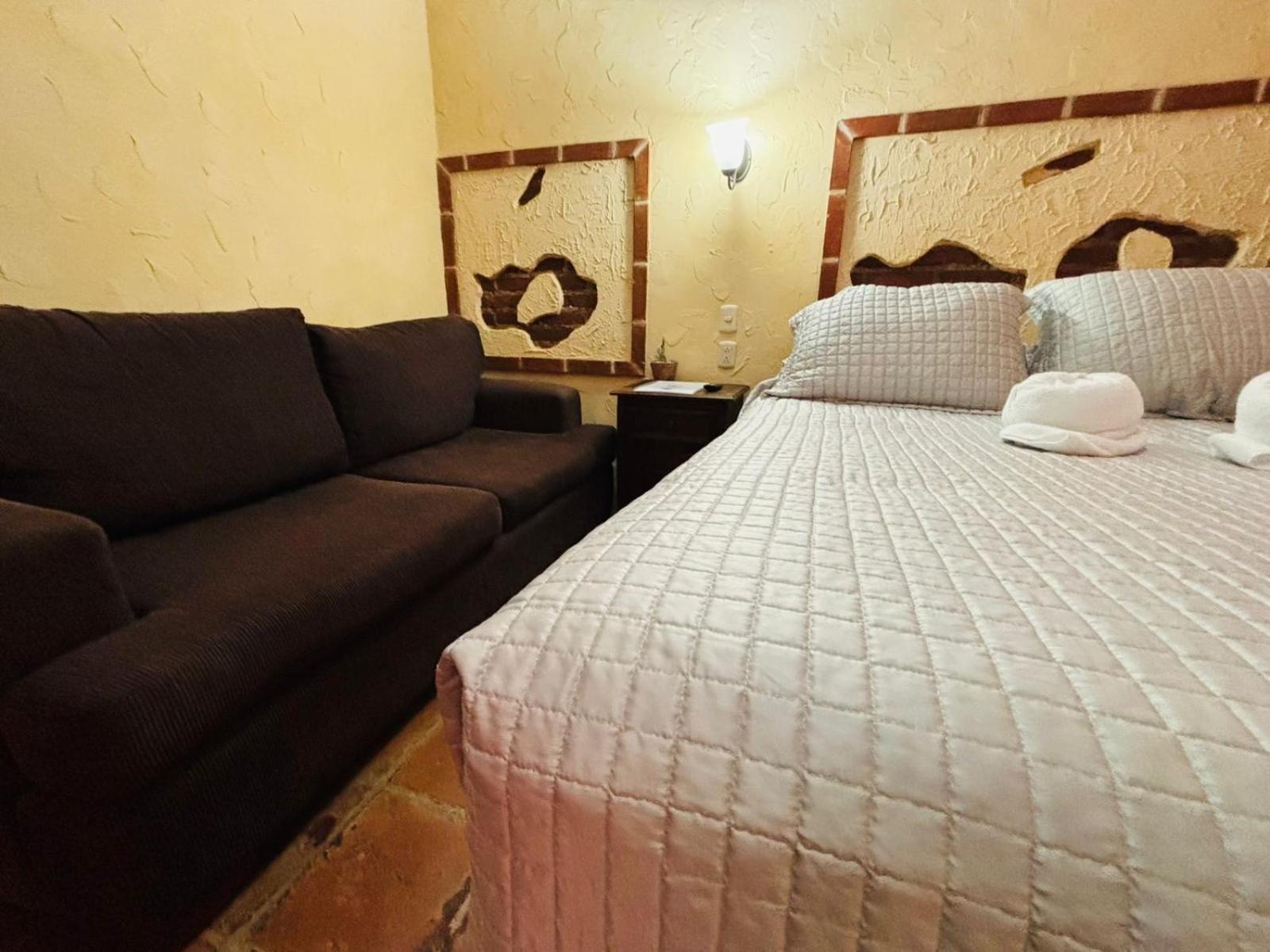 Hotel Chilero Y Cafe Antigua Екстер'єр фото